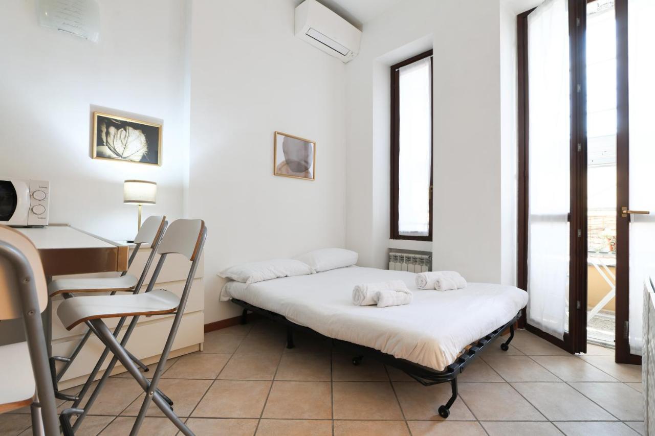 Appartement Primopiano - Scalvini à Milan Extérieur photo