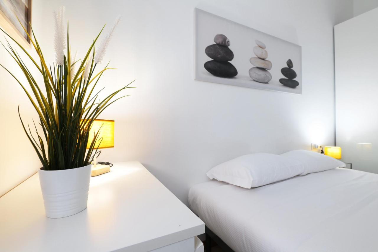Appartement Primopiano - Scalvini à Milan Extérieur photo