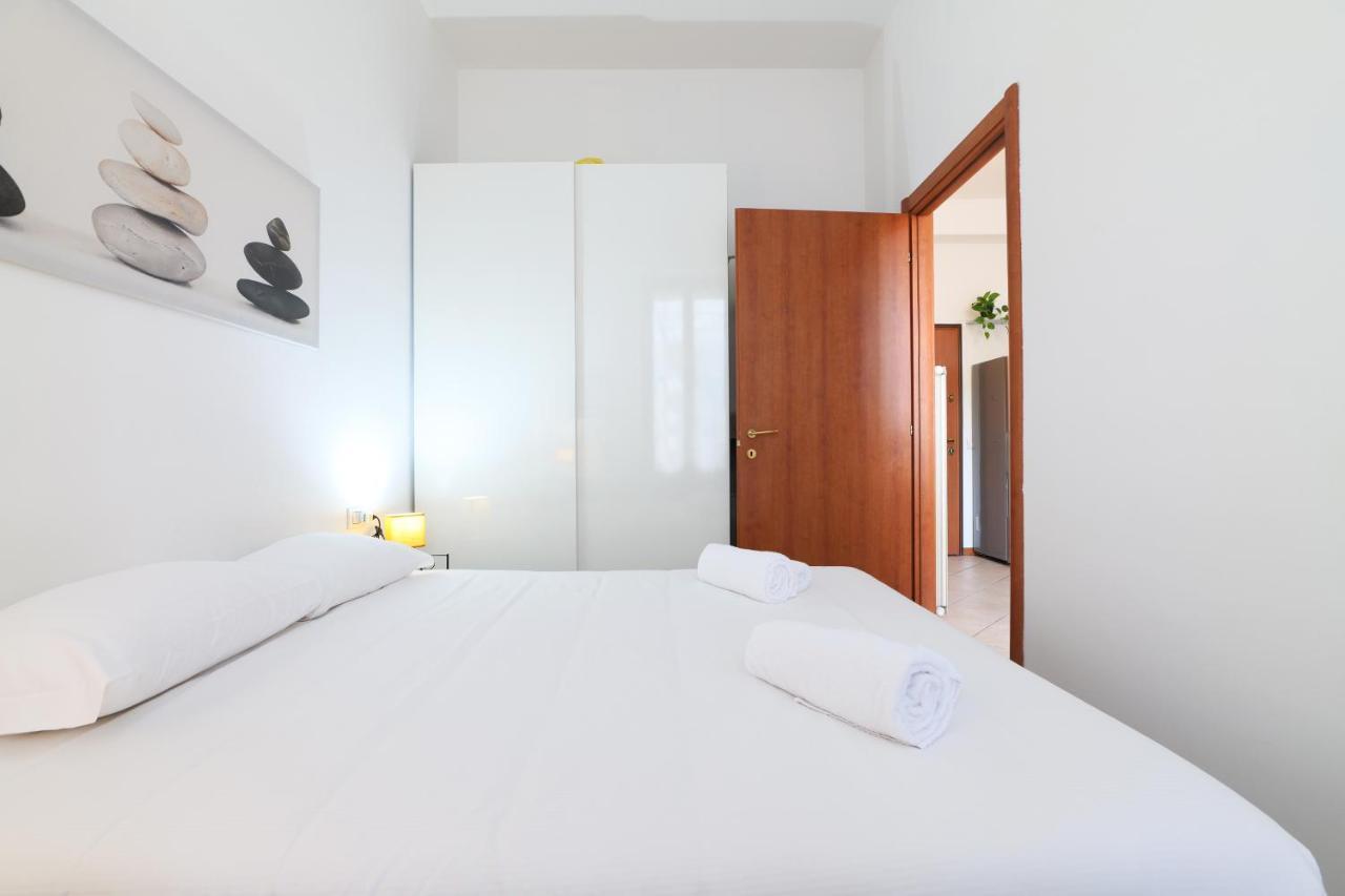 Appartement Primopiano - Scalvini à Milan Extérieur photo